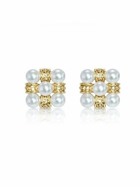 Gold and White Pearl Cluster Stud Earrings